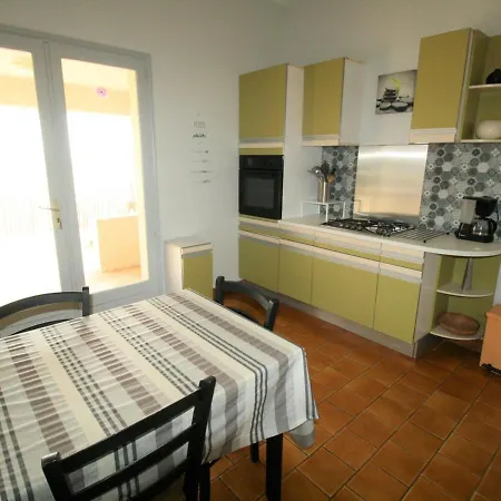 Jolie Maison Face A La - 3 A - Fr-1-22-183 *