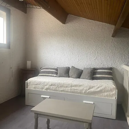 Jolie Maison Face A La - 3 A - Fr-1-22-183 *